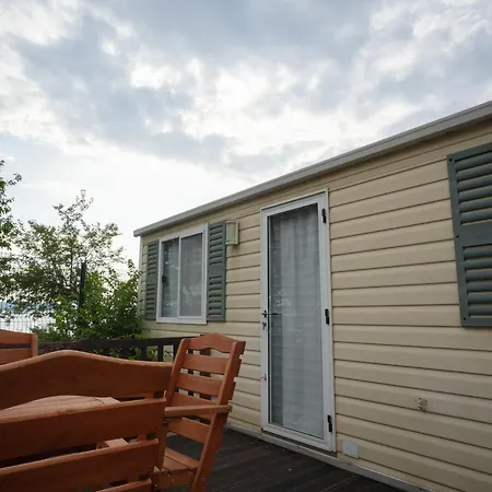 Mediteran Travel Mobile Homes Uvala Slana مكان تخييم