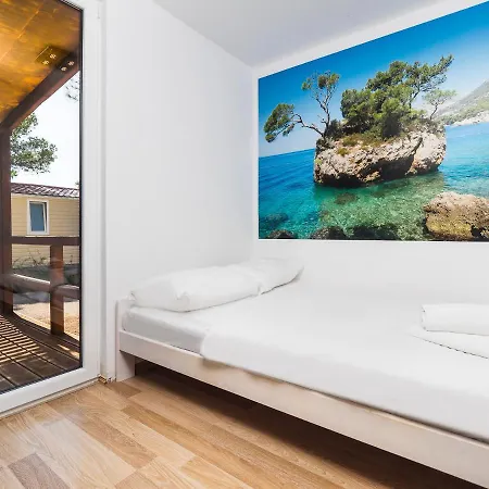 Mediteran Travel Mobile Homes Uvala Slana Camping