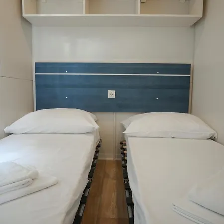 Mediteran Travel Mobile Homes Uvala Slana Campsite Selce