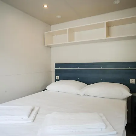 Mediteran Travel Mobile Homes Uvala Slana Camping *