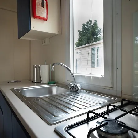 Mediteran Travel Mobile Homes Uvala Slana * Selce